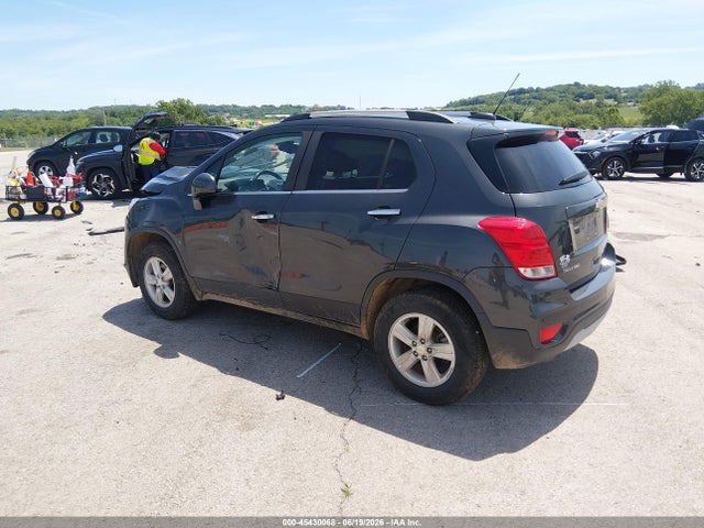 2019 CHEVROLET TRAX LT 3