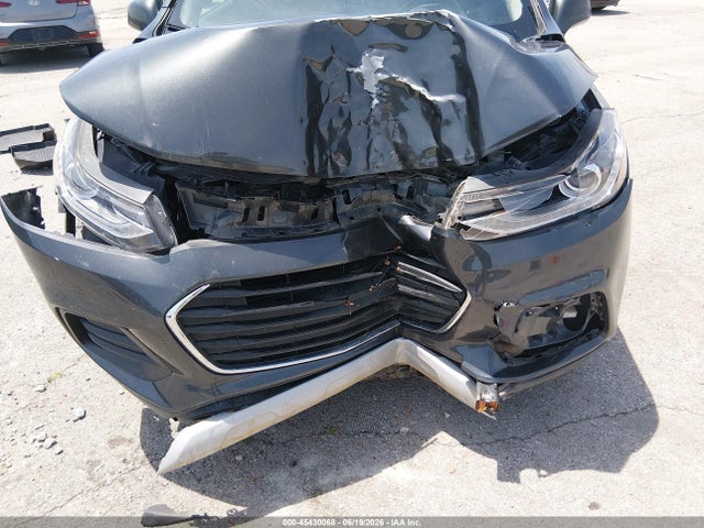 2019 CHEVROLET TRAX LT 6
