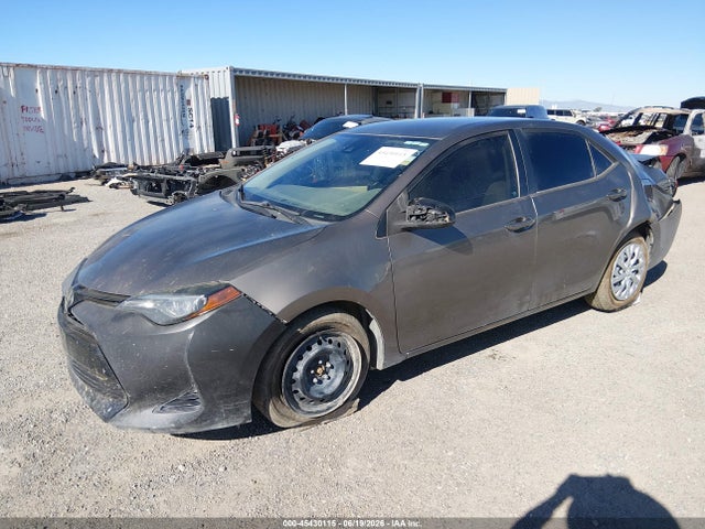 2017 Toyota COROLLA LE 照片 2