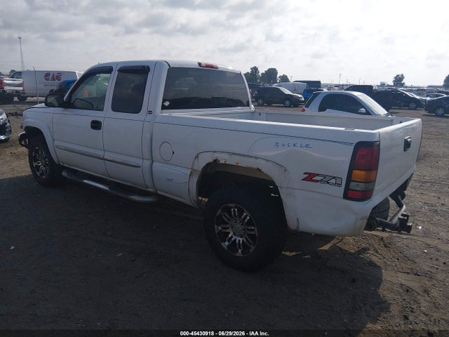 صورة 3 لـ 2004 GMC SIERRA 1500 SLE
