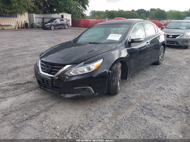 2017 Nissan ALTIMA 2.5 SL photo 2