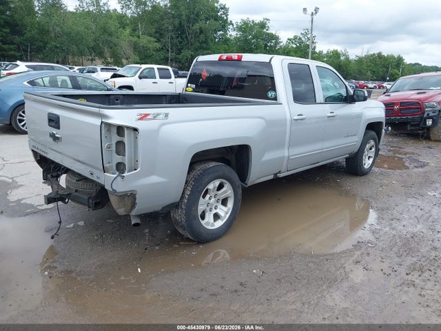 2017 Chevrolet SILVERADO 1500 LT 照片 4