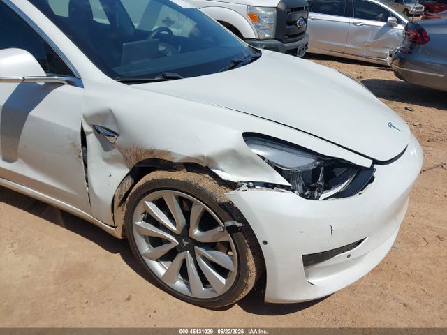صورة 6 لـ 2020 Tesla MODEL 3 LONG RANGE DUAL MOTOR ALL-WHEEL DRIVE