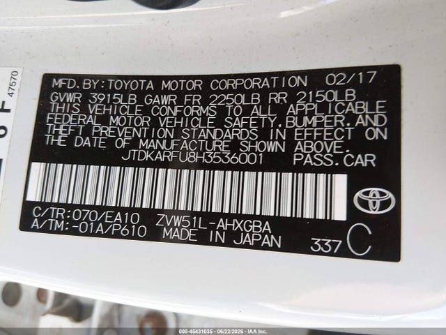 2017 Toyota PRIUS FOUR photo 9