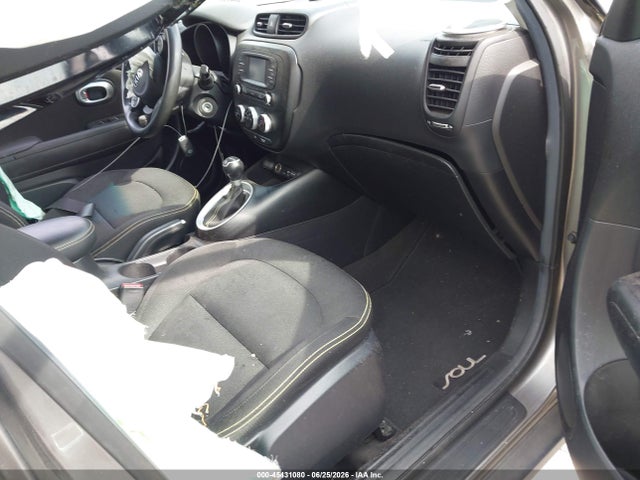 2016 KIA SOUL + photo 5