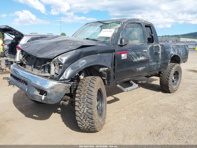 1998 Toyota TACOMA BASE V6 photo 2