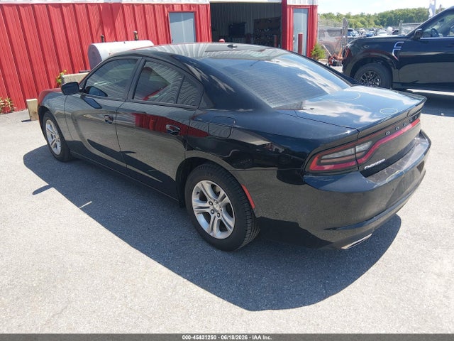صورة 3 لـ 2021 Dodge CHARGER SXT RWD