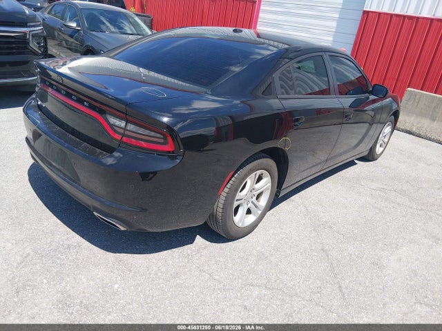 صورة 4 لـ 2021 Dodge CHARGER SXT RWD