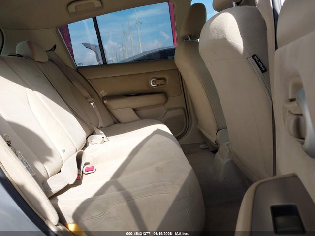 2009 Nissan VERSA 1.8S — фото 8