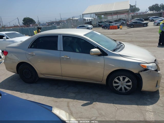 2013 Toyota COROLLA L 缩略图 13