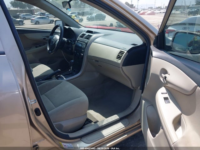 2013 Toyota COROLLA L 照片 5