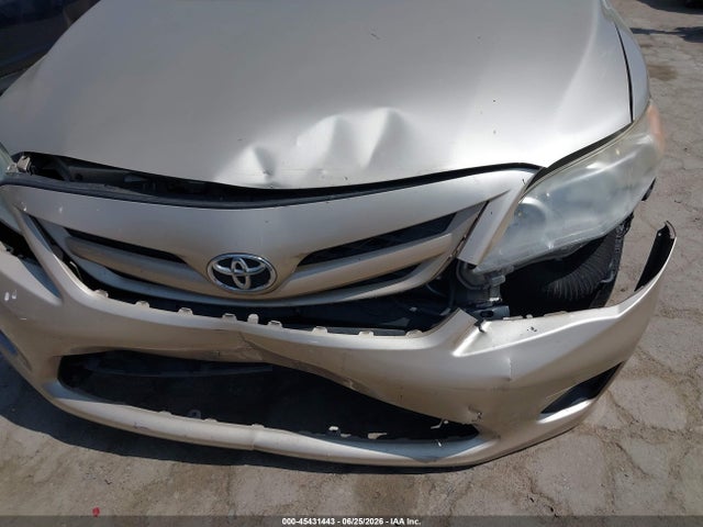 2013 Toyota COROLLA L 照片 6