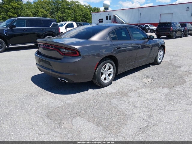 2020 Dodge CHARGER SXT RWD — фото 4