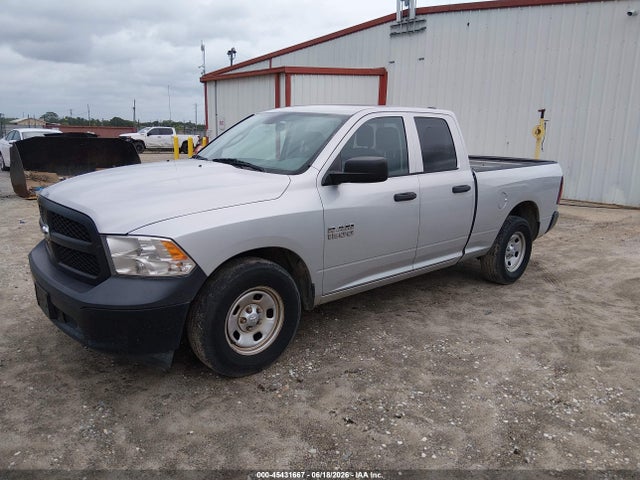 صورة 2 لـ 2017 RAM 1500 TRADESMAN 4X2 6'4 BOX