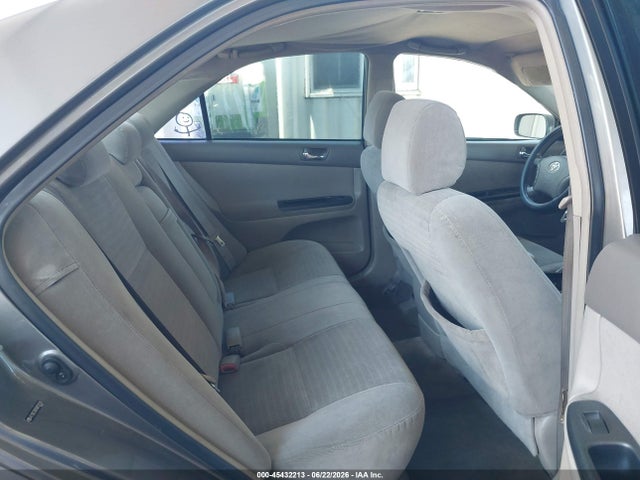 2006 Toyota CAMRY LE photo 8