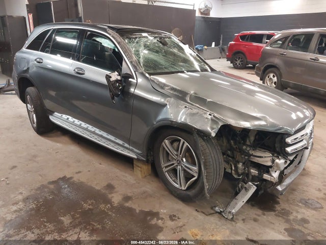 2021 MERCEDES-BENZ GLC 300 4MATIC SUV