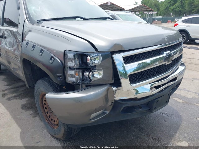 صورة 6 لـ 2009 Chevrolet SILVERADO 1500 LT