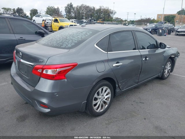 2018 Nissan SENTRA SV 照片 4