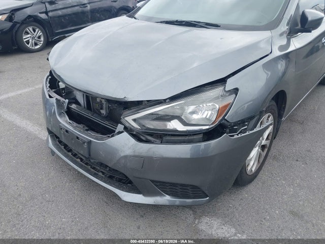 2018 Nissan SENTRA SV 照片 6