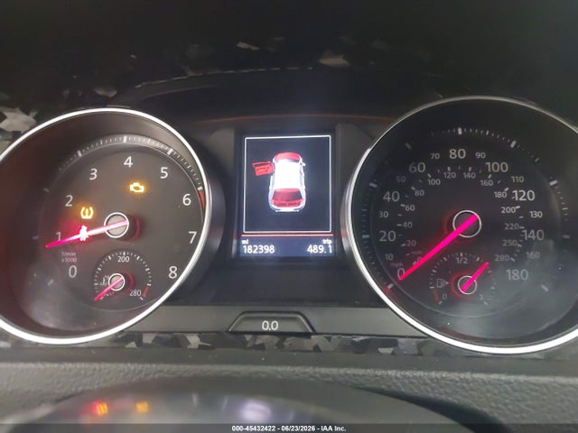 صورة 7 لـ 2017 Volkswagen GOLF GTI S 4-DOOR