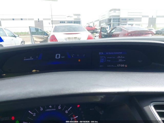 2015 Honda CIVIC LX — фото 6