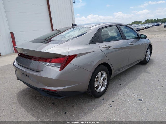 2023 Hyundai ELANTRA SE 照片 4