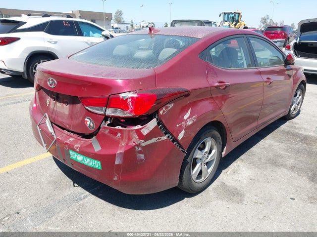 صورة 4 لـ 2015 Hyundai ELANTRA SE