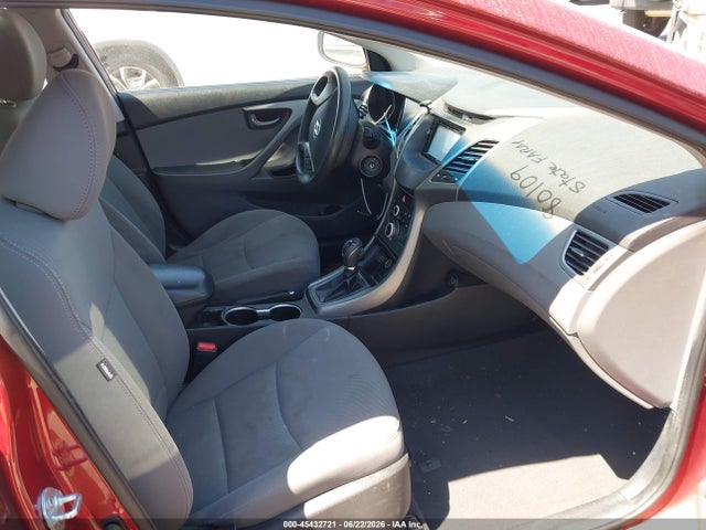 صورة 5 لـ 2015 Hyundai ELANTRA SE