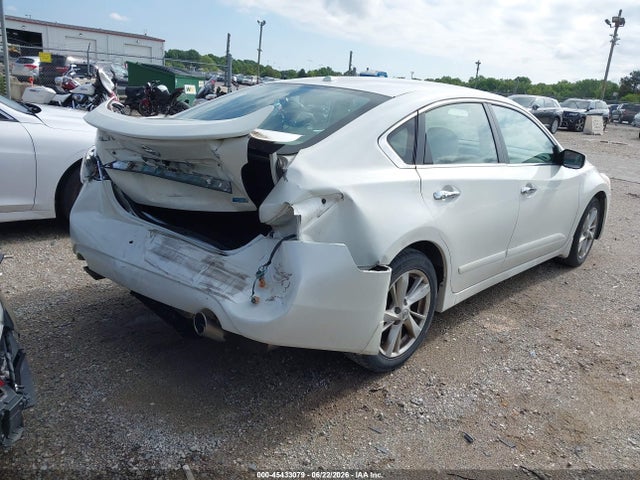 صورة 4 لـ 2014 Nissan ALTIMA 2.5 SV