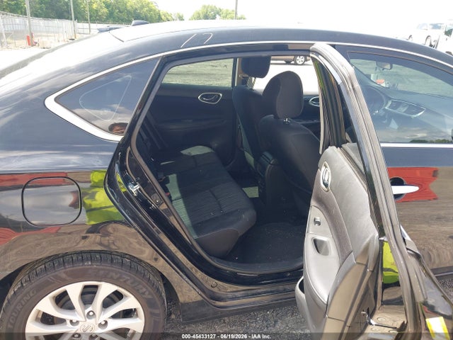 2018 Nissan SENTRA SV 照片 8