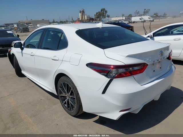 2023 Toyota CAMRY SE — фото 3
