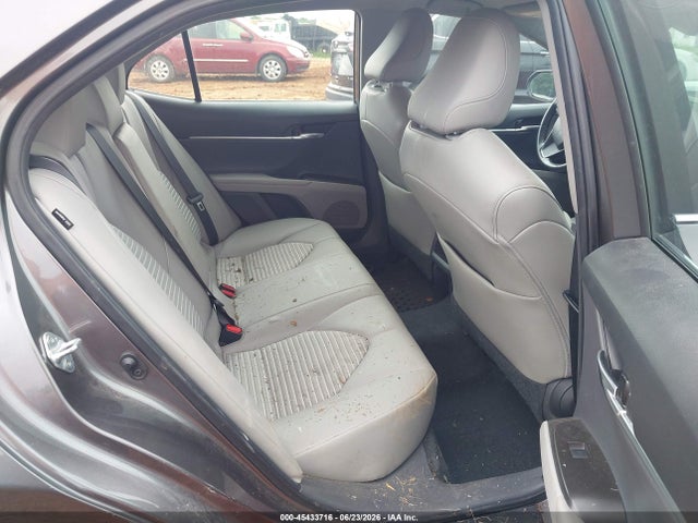2021 TOYOTA CAMRY SE 8
