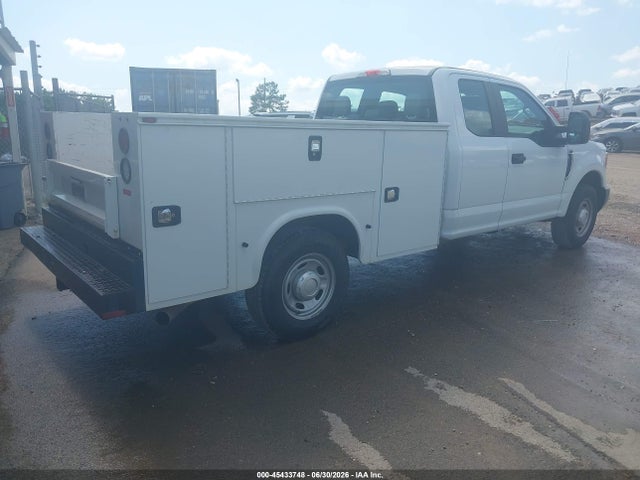2017 FORD F-250 XL/XLT 4