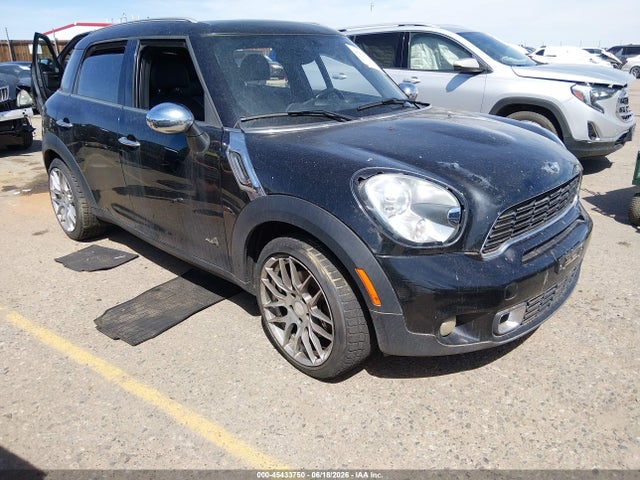 2011 MINI COOPER 