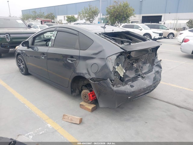 2011 Toyota PRIUS TWO 照片 3