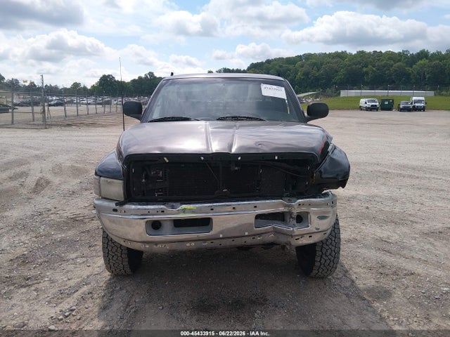 1998 Dodge RAM 2500 ST 缩略图 12