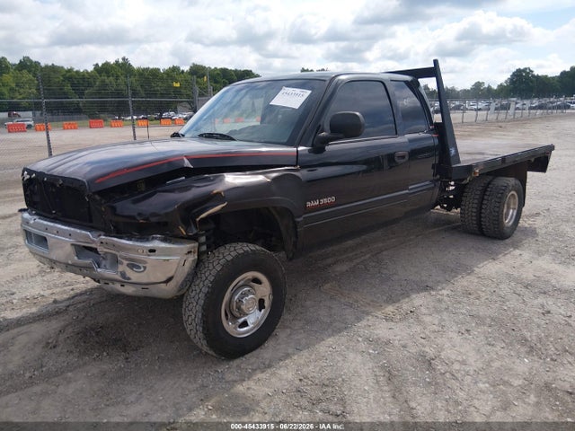 1998 Dodge RAM 2500 ST 照片 2