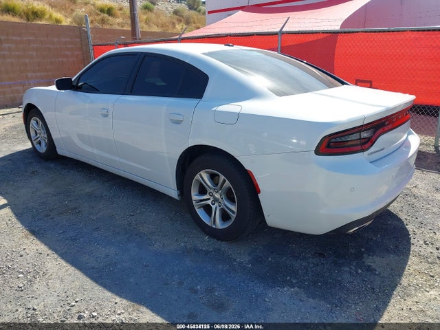 صورة 3 لـ 2020 Dodge CHARGER SXT RWD