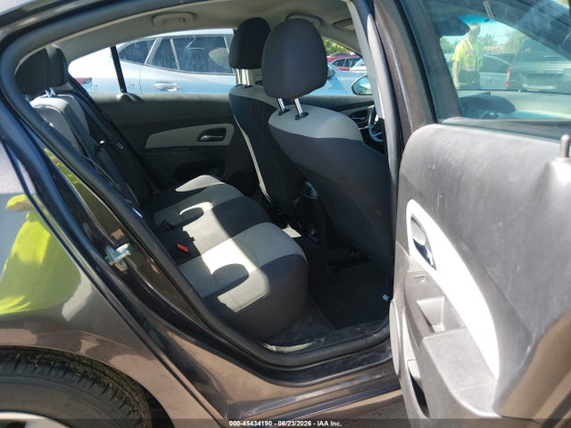 صورة 8 لـ 2014 Chevrolet CRUZE LS AUTO