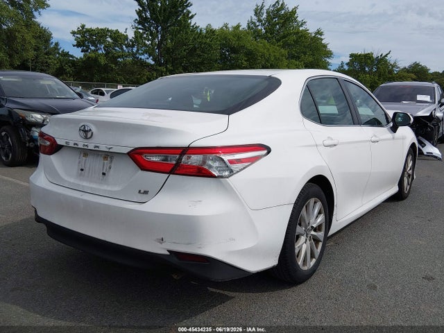 صورة 4 لـ 2018 Toyota CAMRY LE