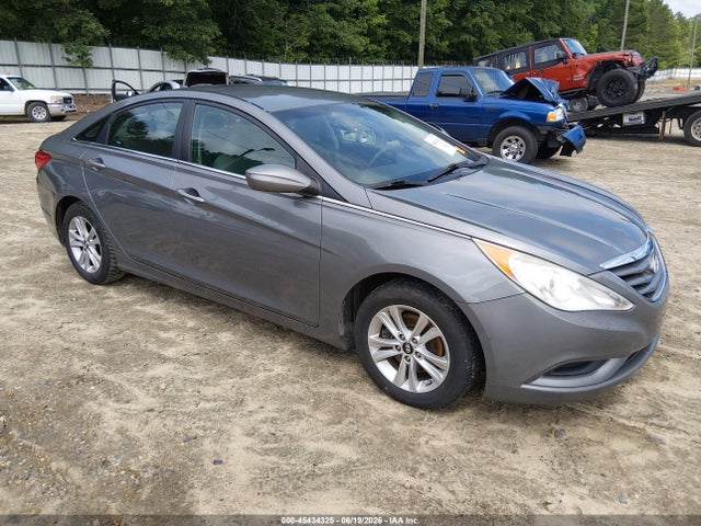 2013 Hyundai SONATA GLS 照片 1