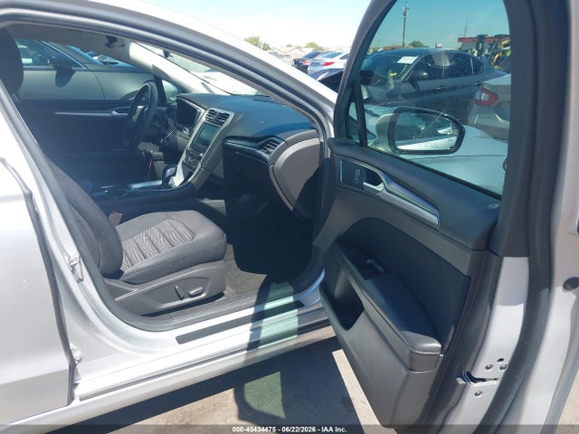صورة 5 لـ 2016 FORD FUSION SE