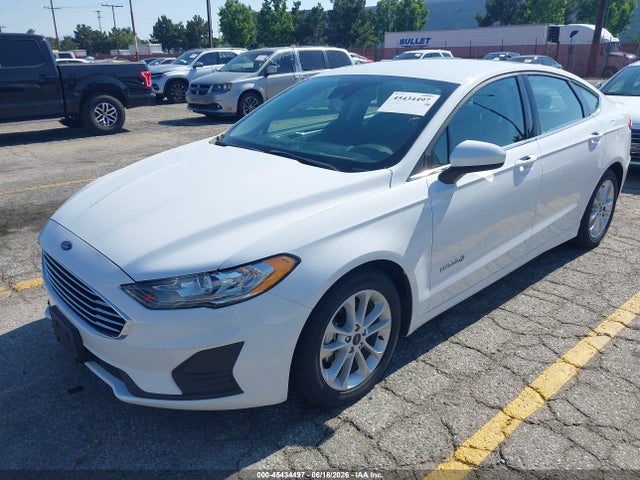 2019 FORD FUSION HYBRID SE 照片 2