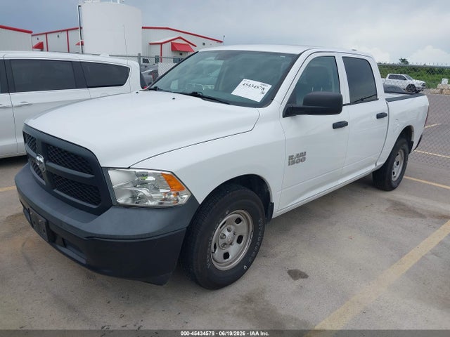 صورة 2 لـ 2018 RAM 1500 TRADESMAN 4X2 5'7 BOX