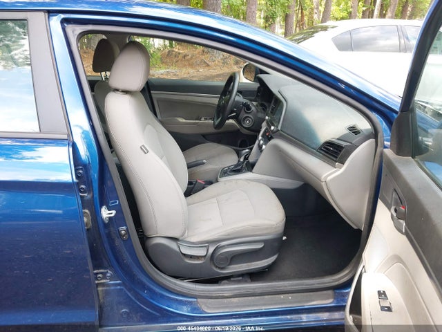 صورة 5 لـ 2020 Hyundai ELANTRA SEL