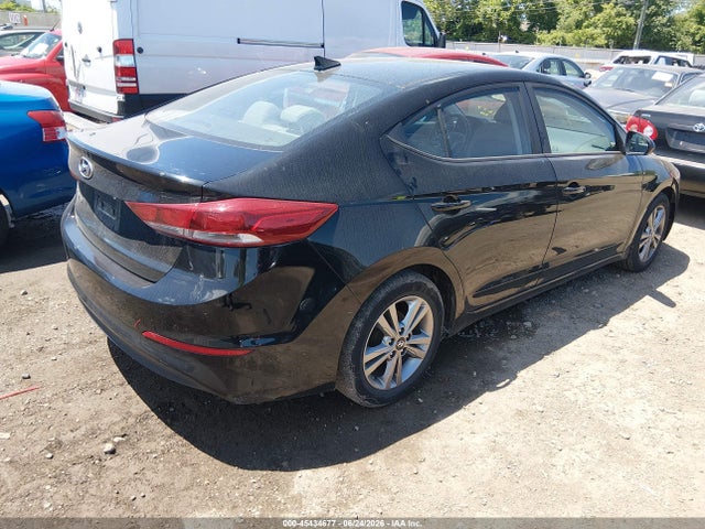 2017 Hyundai ELANTRA SE — фото 4
