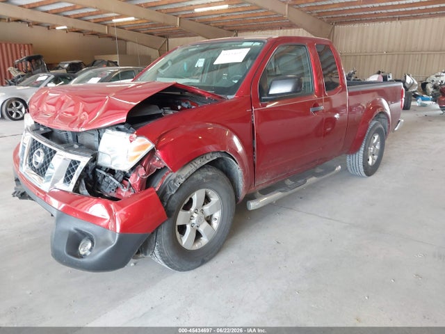 2012 Nissan FRONTIER SV — фото 2