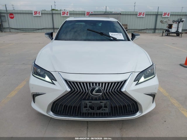 2020 Lexus ES 350 — миниатюра 12