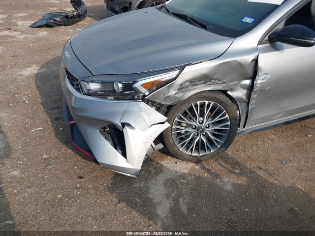 2023 KIA FORTE GT-LINE 6
