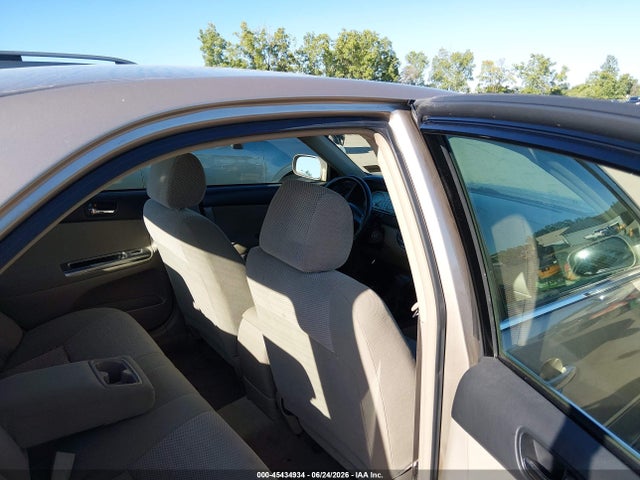 صورة 8 لـ 2002 Toyota CAMRY SE